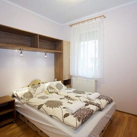 Zoli Apartmanok-Maya Koelcsey 34-36 Hajdúszoboszló 외부 사진
