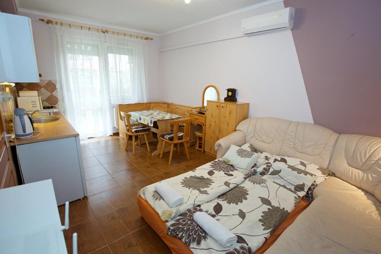 Zoli Apartmanok-Maya Koelcsey 34-36 Hajdúszoboszló 외부 사진